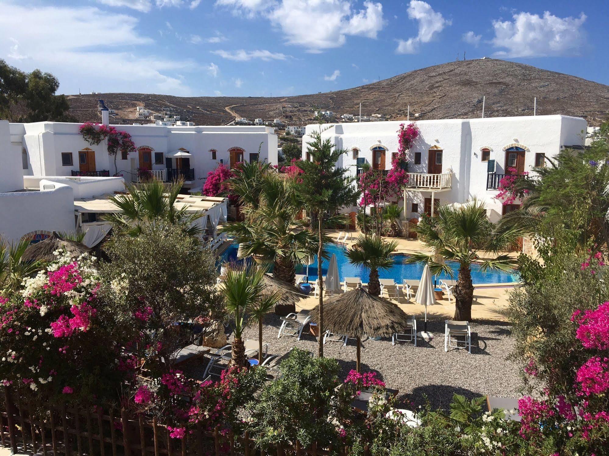 Polikandia Hotel Folégandros Exteriör bild